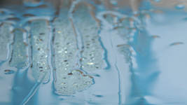 Влияние воды на стекло без применения средства RAVAK AntiCalc®